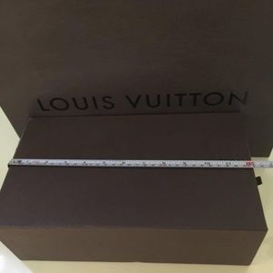 Louis Vuitton accessories, box